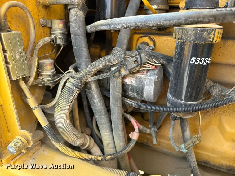 image for item EE7628 2004 John Deere 670CH motor grader