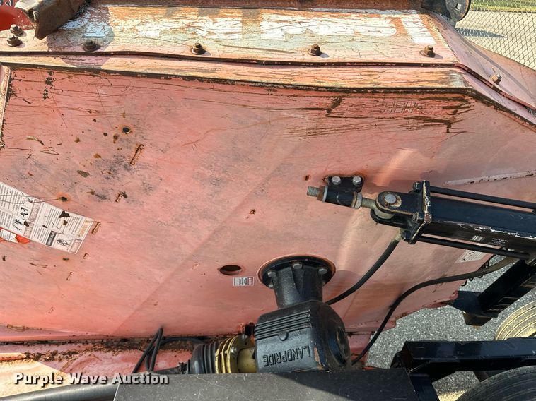 image for item EE7629 2011 Land Pride RCB6610 rotary mower