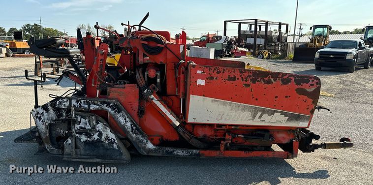 image for item EE7630 2000 LeeBoy 8500T paver