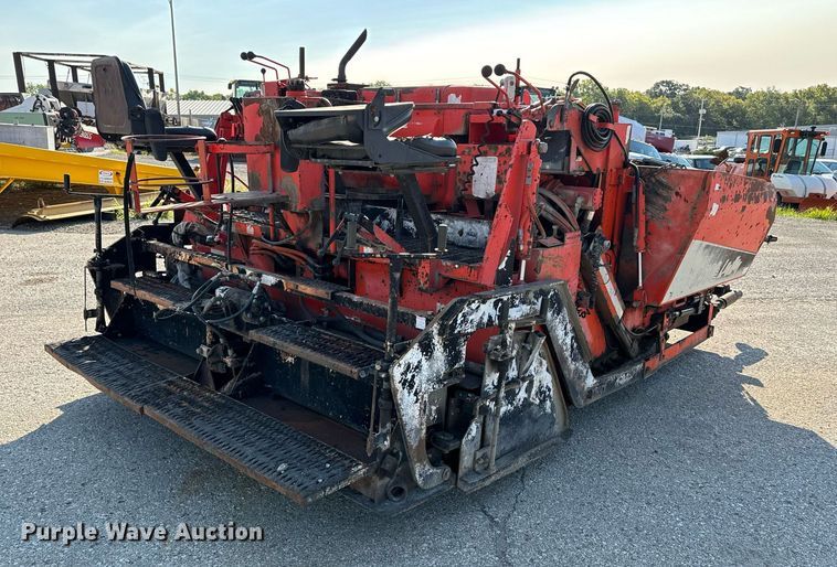 image for item EE7630 2000 LeeBoy 8500T paver