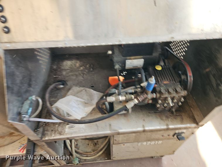 image for item EI8317 (3) Alkota 4201 NG UL hot pressure washers