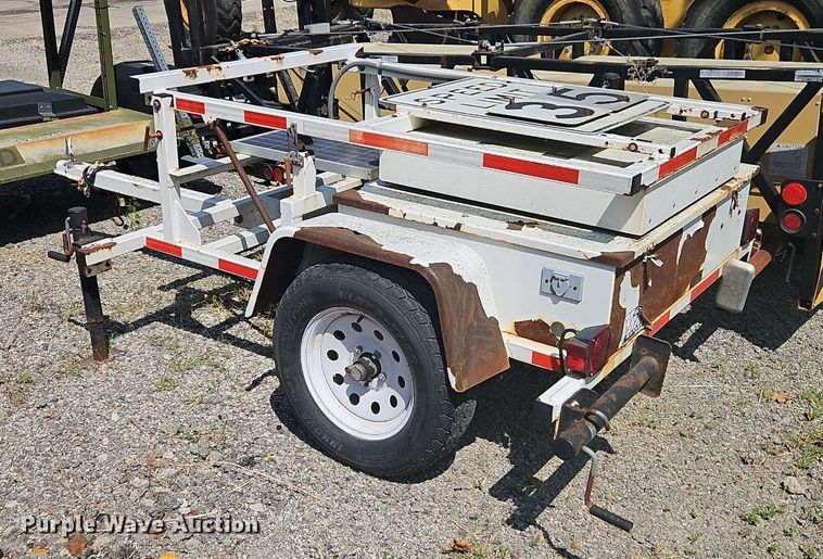 image for item EI8320 2007 K&K Systems 2000R25 radar trailer