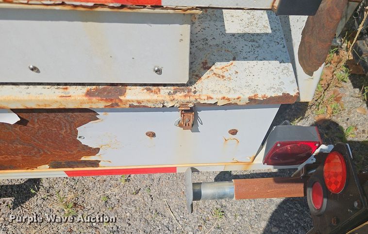 image for item EI8320 2007 K&K Systems 2000R25 radar trailer