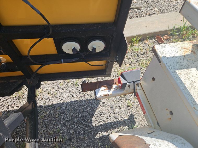 image for item EI8320 2007 K&K Systems 2000R25 radar trailer