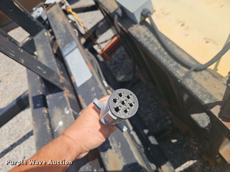 image for item EI8322 2003 Trinity TMA8290 crash attenuator