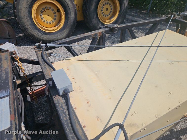 image for item EI8322 2003 Trinity TMA8290 crash attenuator