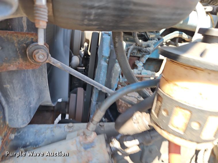 image for item EI8325 2005 International 7400 dump truck