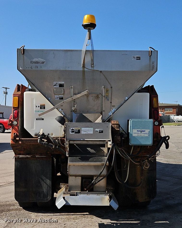 image for item EI8328 2005 International 7400 dump truck