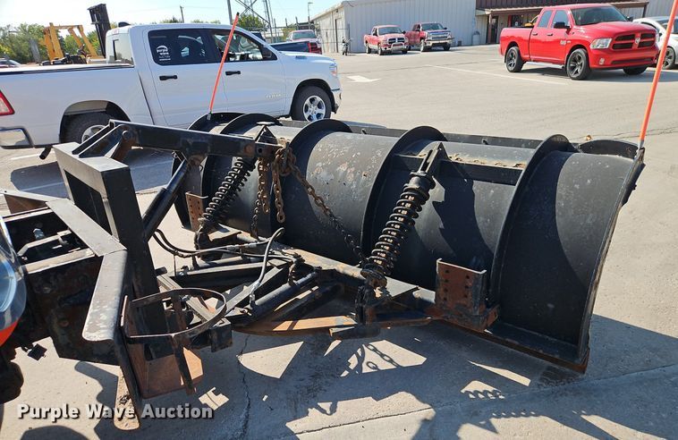 image for item EI8328 2005 International 7400 dump truck