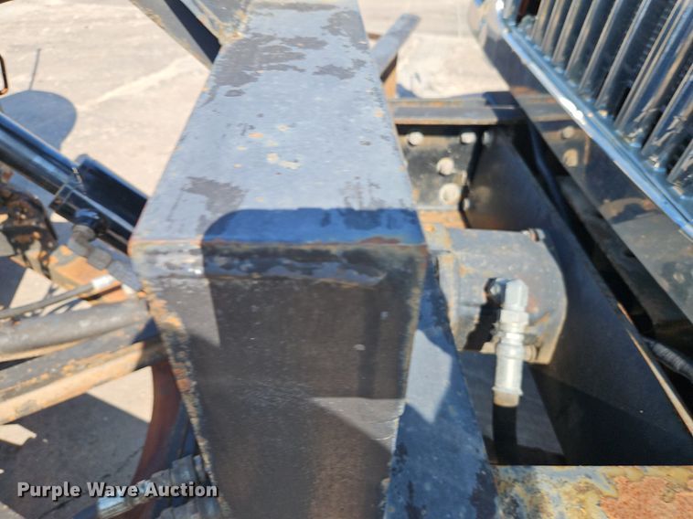 image for item EI8328 2005 International 7400 dump truck