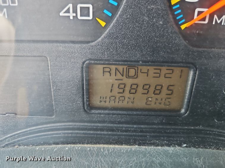 image for item EI8328 2005 International 7400 dump truck