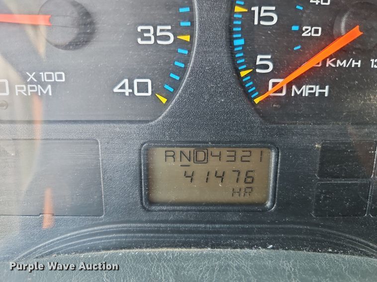 image for item EI8328 2005 International 7400 dump truck