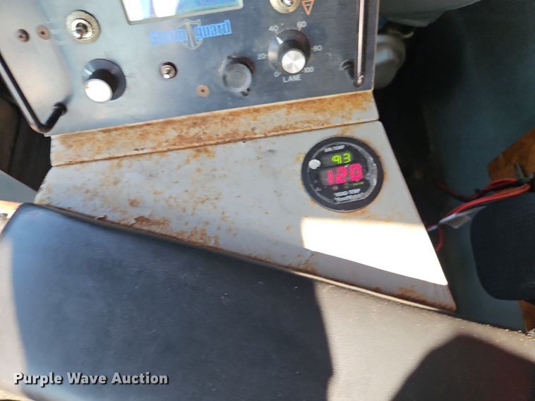 image for item EI8328 2005 International 7400 dump truck