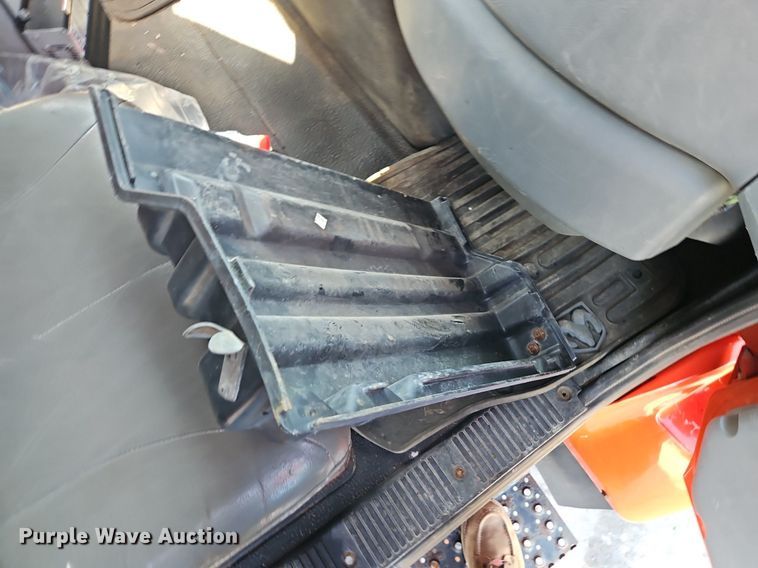 image for item EI8328 2005 International 7400 dump truck