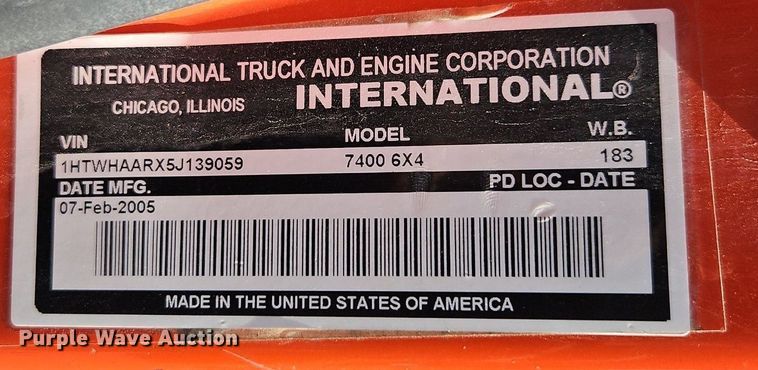 image for item EI8328 2005 International 7400 dump truck