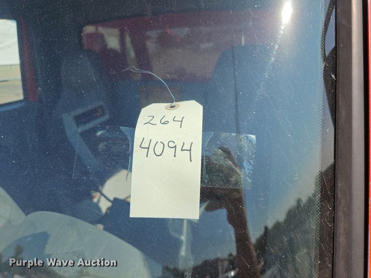 image for item EI8328 2005 International 7400 dump truck