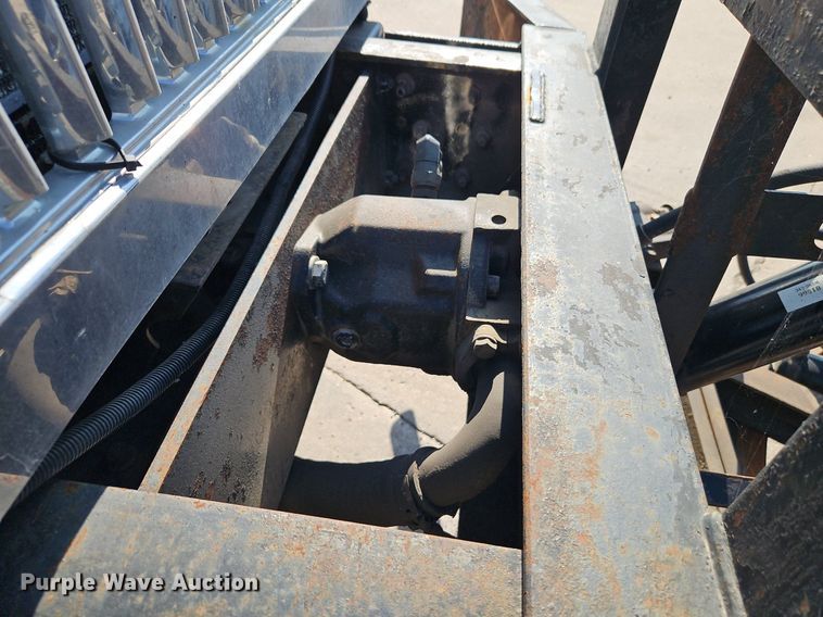 image for item EI8329 2005 International 7400 dump truck