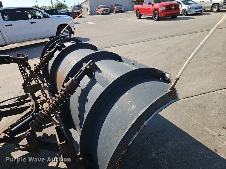 image for item EI8329 2005 International 7400 dump truck