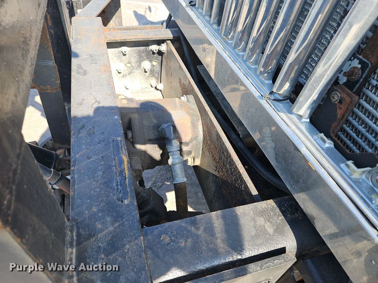 image for item EI8329 2005 International 7400 dump truck