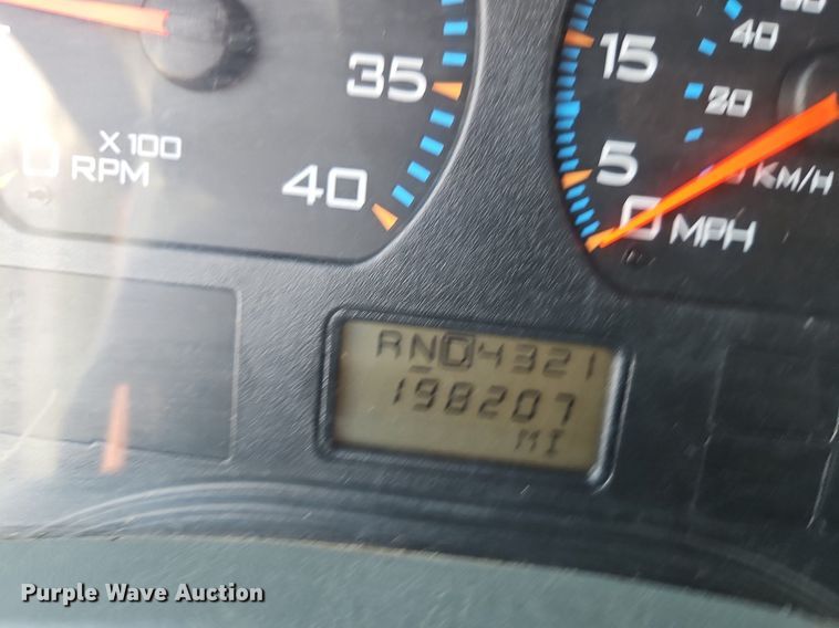 image for item EI8329 2005 International 7400 dump truck