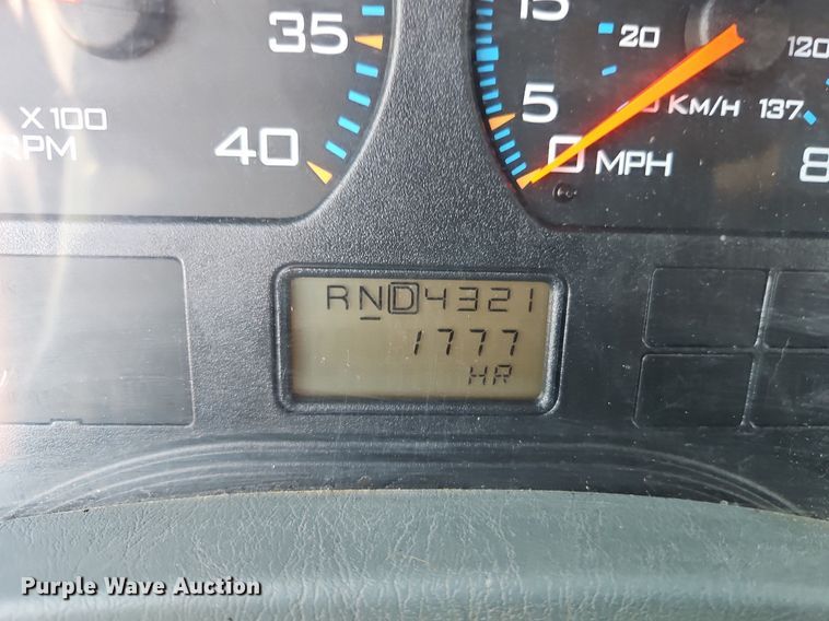 image for item EI8329 2005 International 7400 dump truck