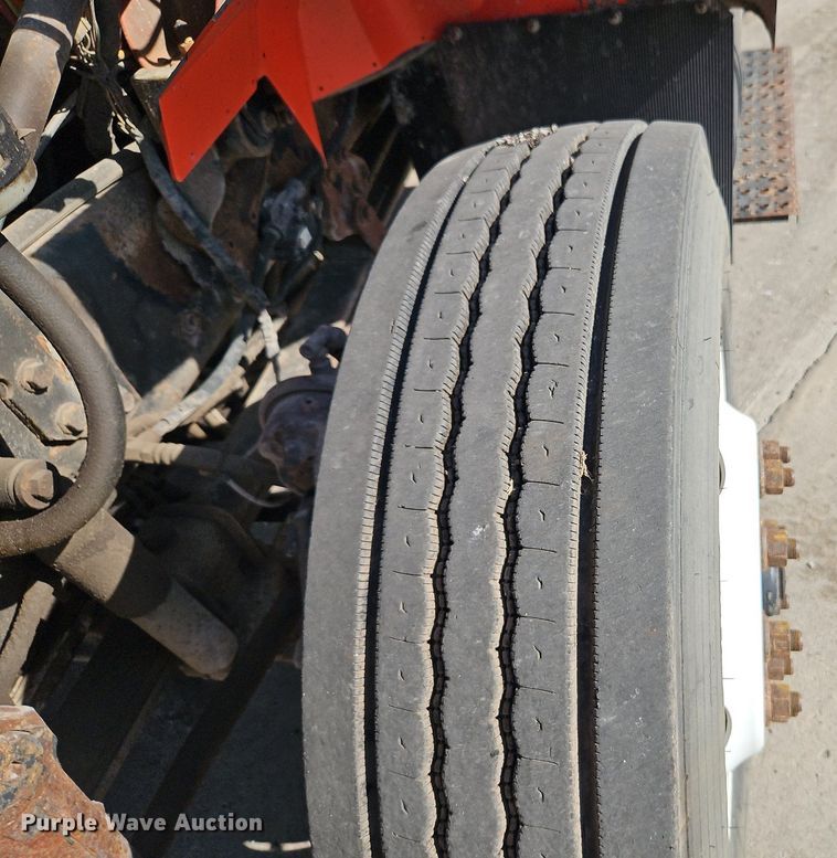 image for item EI8329 2005 International 7400 dump truck