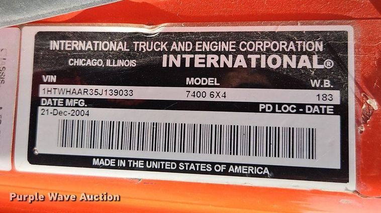image for item EI8329 2005 International 7400 dump truck
