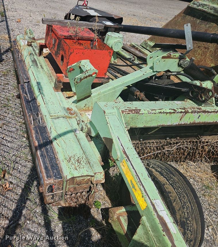 image for item EI8330 2006 Schulte XH1000 rotary mower