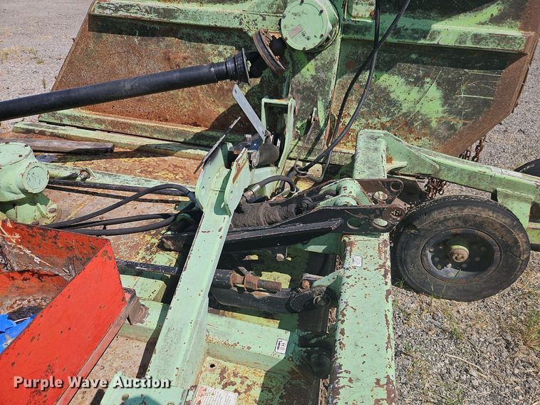 image for item EI8330 2006 Schulte XH1000 rotary mower