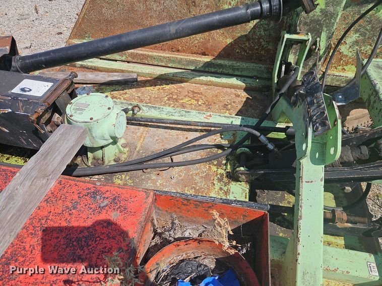 image for item EI8330 2006 Schulte XH1000 rotary mower