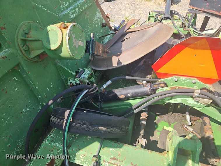 image for item EI8331 2003 Schulte XH1500 batwing rotary mower