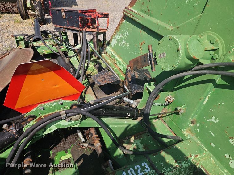 image for item EI8331 2003 Schulte XH1500 batwing rotary mower