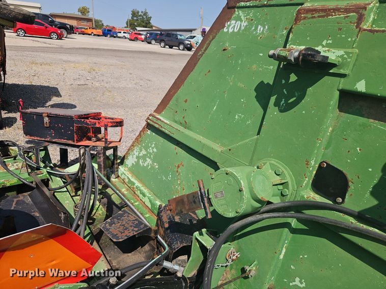 image for item EI8331 2003 Schulte XH1500 batwing rotary mower