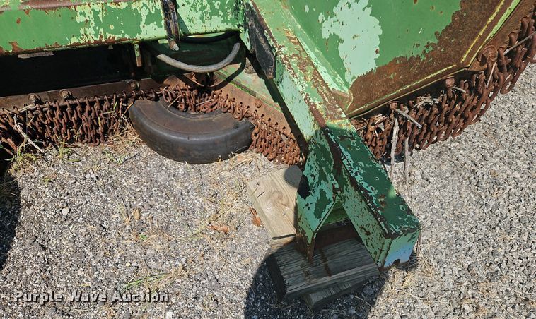 image for item EI8331 2003 Schulte XH1500 batwing rotary mower