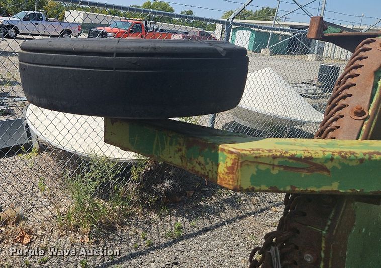 image for item EI8331 2003 Schulte XH1500 batwing rotary mower