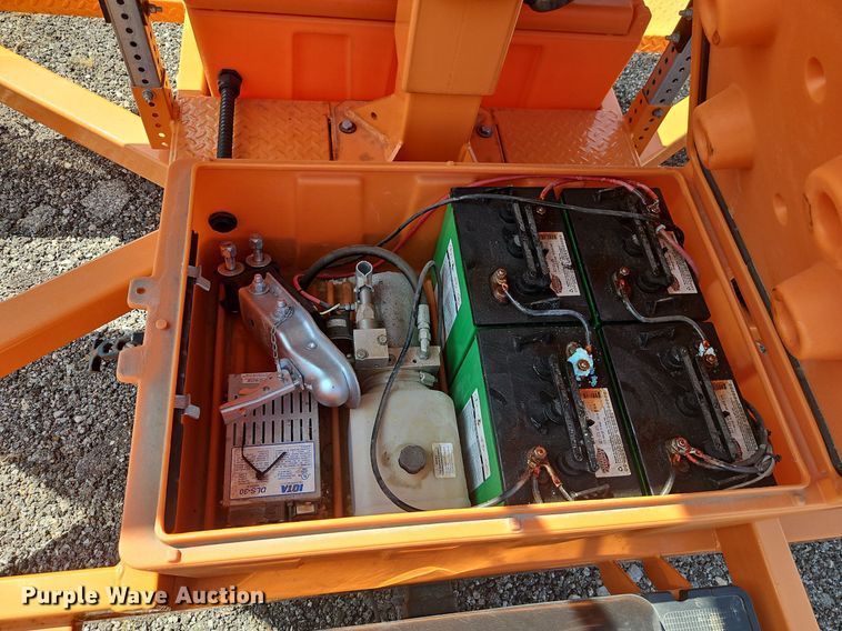 image for item EI8333 2013 Ver-Mac PCMS1210 message board trailer