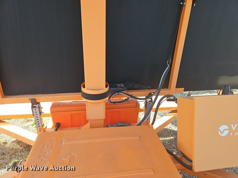 image for item EI8334 2013 Ver-Mac PCMS1210 message board trailer