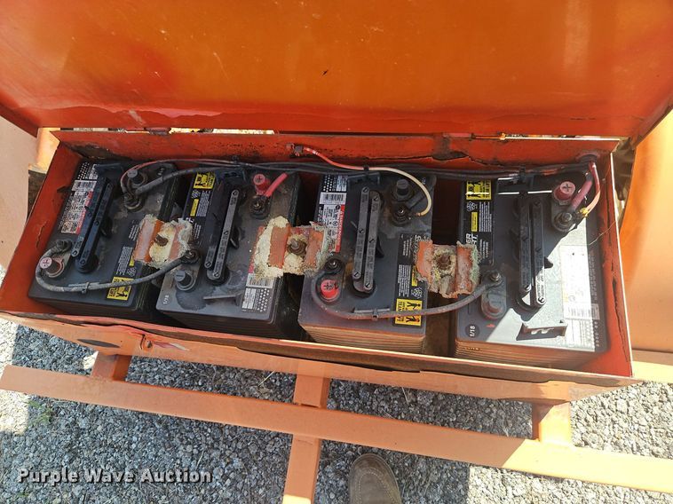 image for item EI8335 2011 R.C. Flagman RCF2.4 traffic signal system