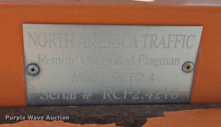 image for item EI8335 2011 R.C. Flagman RCF2.4 traffic signal system