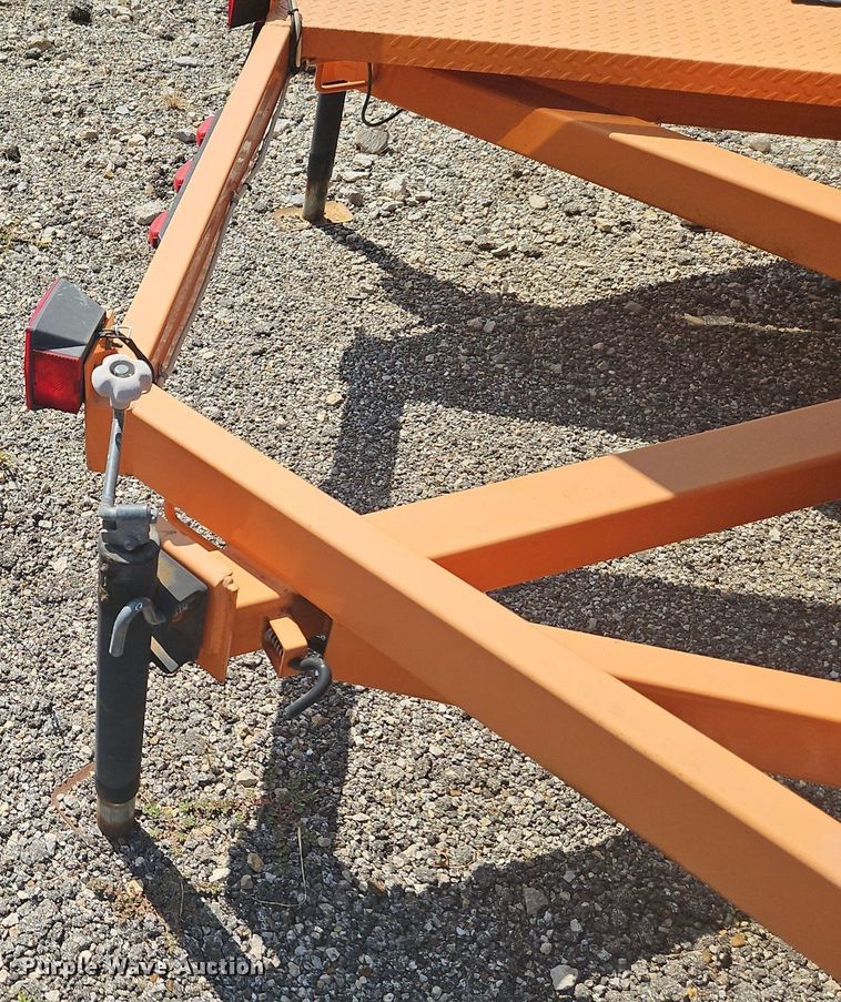 image for item EI8336 2013 Ver-Mac PCMS1210 message board trailer