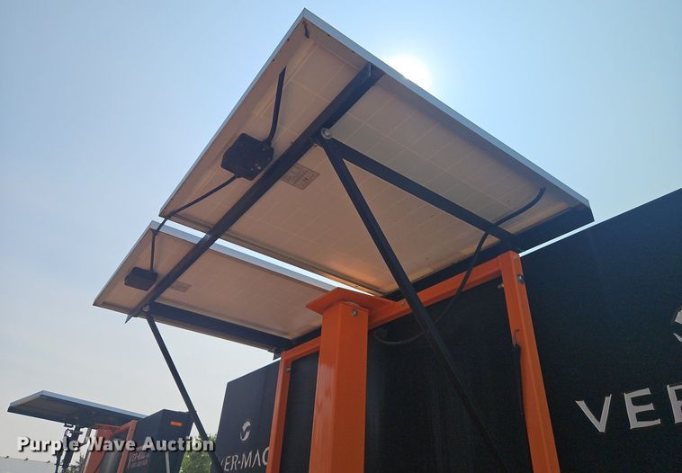 image for item EI8336 2013 Ver-Mac PCMS1210 message board trailer