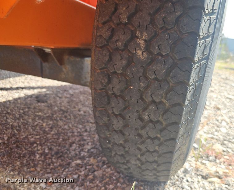 image for item EI8336 2013 Ver-Mac PCMS1210 message board trailer