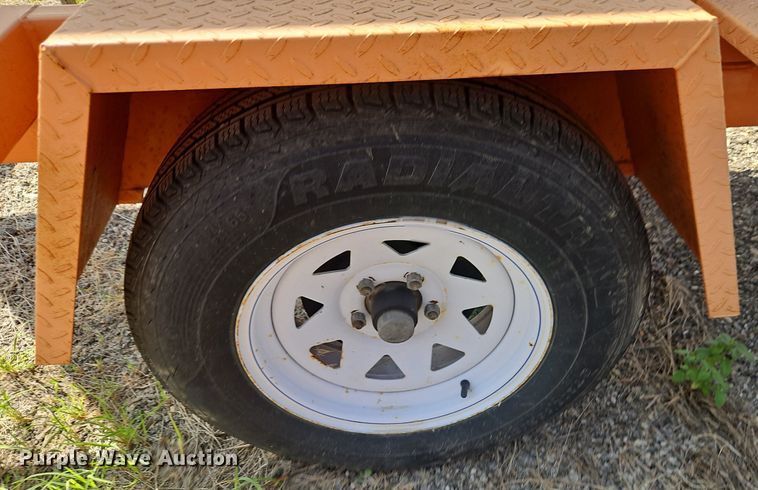 image for item EI8337 2008 Ver-Mac PCMS1210 message board trailer