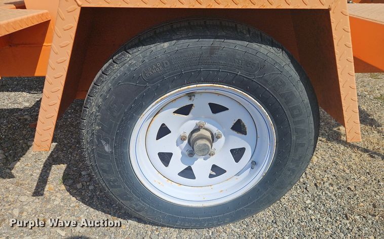 image for item EI8337 2008 Ver-Mac PCMS1210 message board trailer