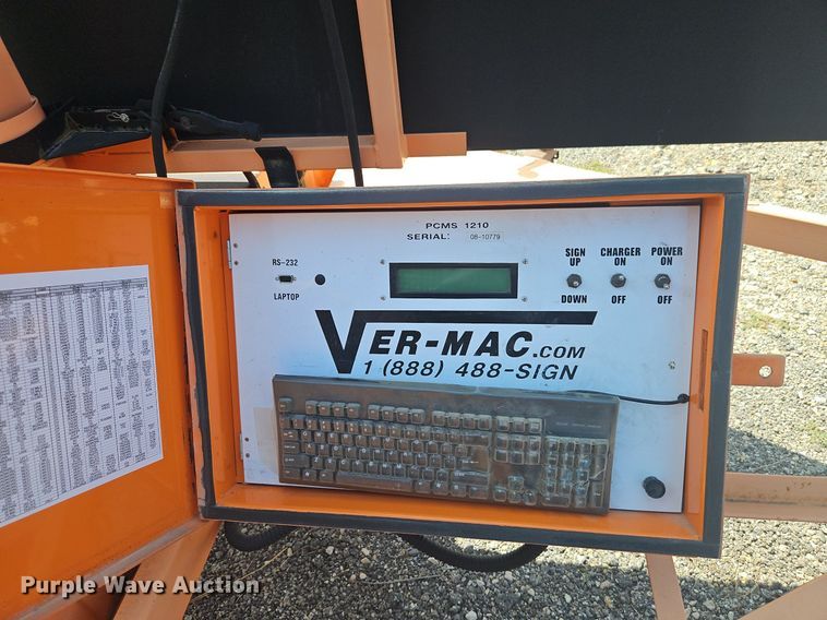 image for item EI8337 2008 Ver-Mac PCMS1210 message board trailer