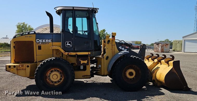 image for item EI8341 2007 John Deere 444J wheel loader