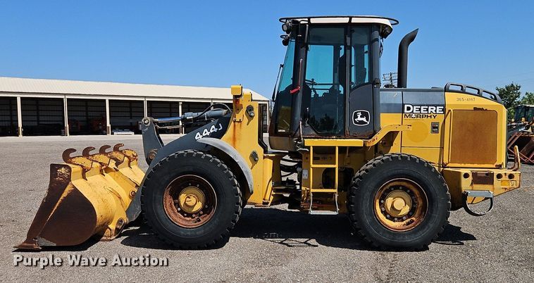 image for item EI8341 2007 John Deere 444J wheel loader