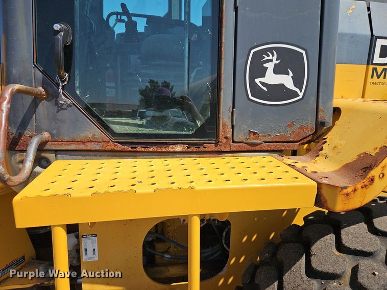 image for item EI8341 2007 John Deere 444J wheel loader