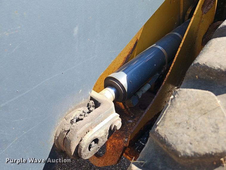 image for item EI8341 2007 John Deere 444J wheel loader