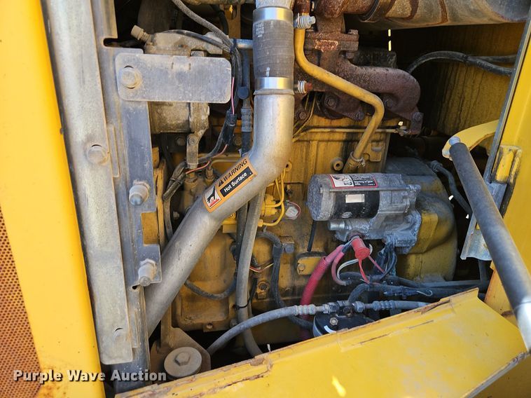 image for item EI8341 2007 John Deere 444J wheel loader